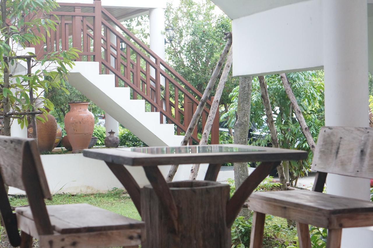 Thaihome Resort Ban Bang Muang  Екстериор снимка